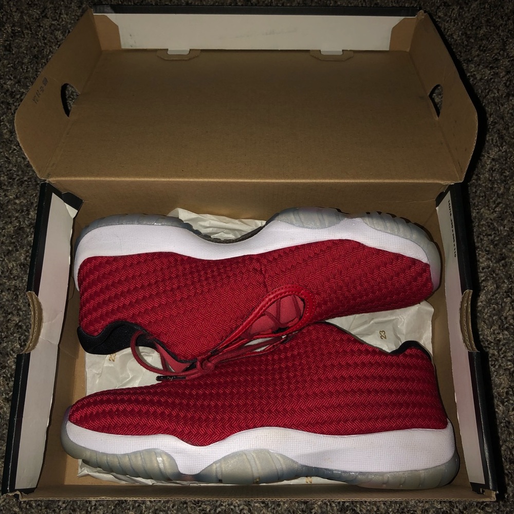 Air Jordan Future 11